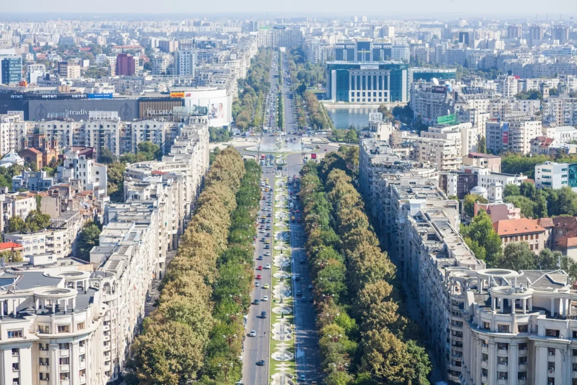 bucuresti-aerian-bulevardul-unirii_5heZj.webp.webp