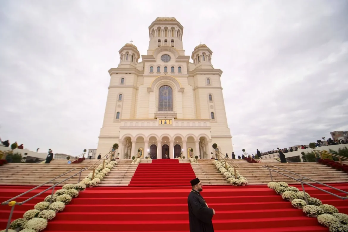 catedrala-nationala_7Ps93.webp.webp