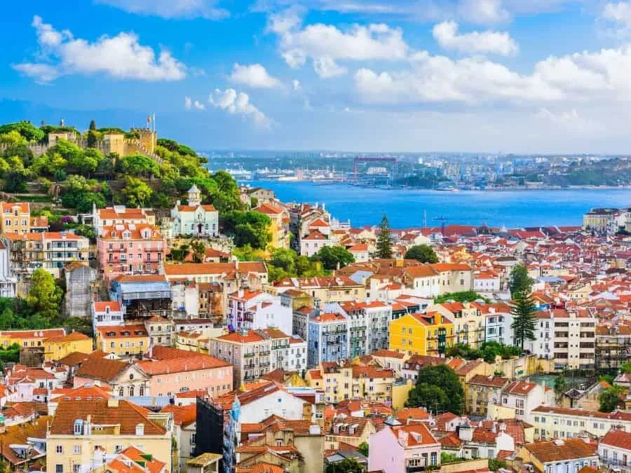 lisabona-portugalia_xqH7J.webp.webp