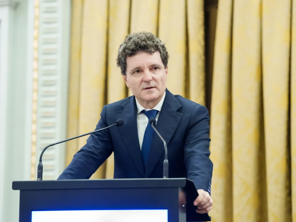 nicusor-dan-la-amcham_xwsAN.webp.webp