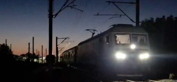tren-cale-ferata-noaptea-1-728×336.jpg